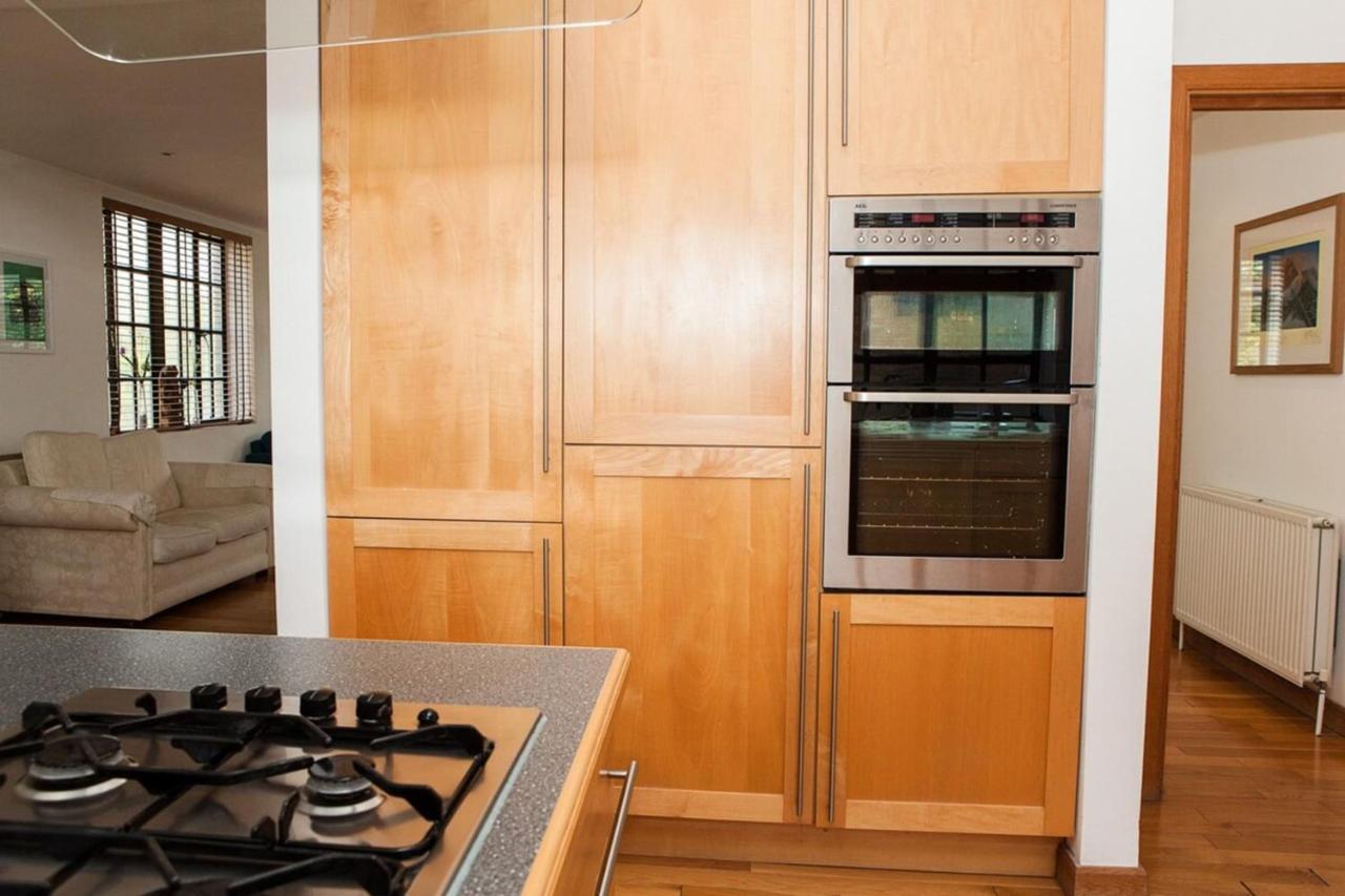Spectacular Central 4-Bedroom Close To London Eye Exterior foto